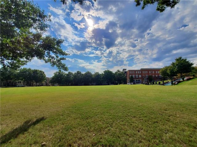 3941 Savannah Square Street, Suwanee, GA 30024