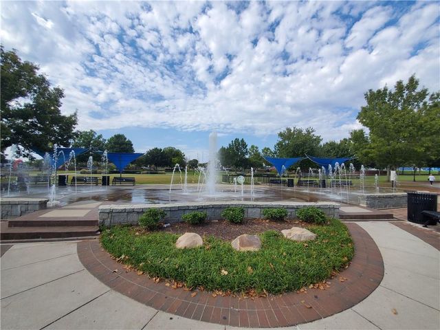 3941 Savannah Square Street, Suwanee, GA 30024