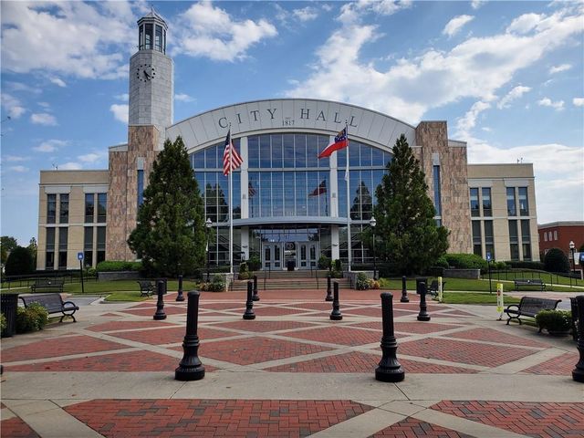 3941 Savannah Square Street, Suwanee, GA 30024