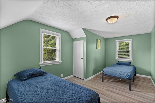 128 Alta Street, Weirton, WV 26062