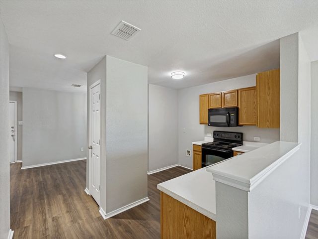 1442 Whitewater Drive, Little Elm, TX 75068