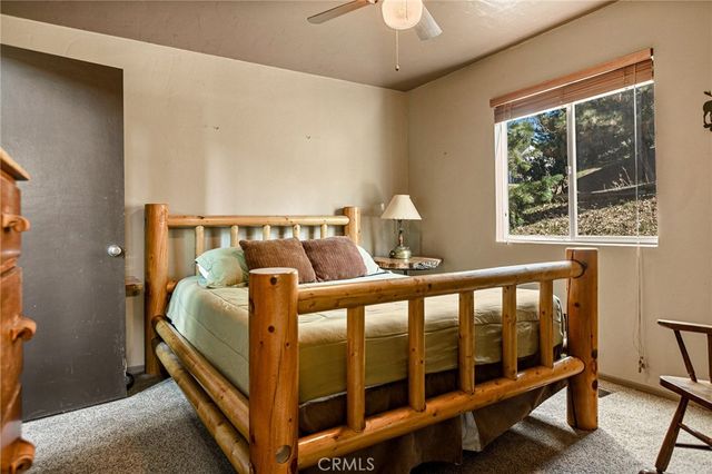 1256 Grass Valley, Lake Arrowhead, CA 92352