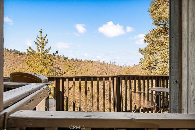 1256 Grass Valley, Lake Arrowhead, CA 92352