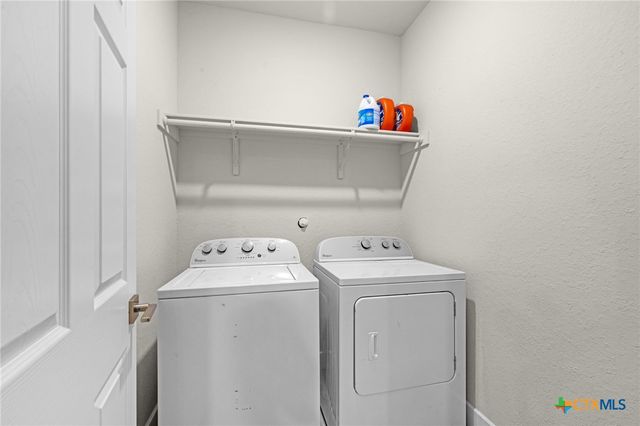 446 W Overlook Drive, Canyon Lake, TX 78133