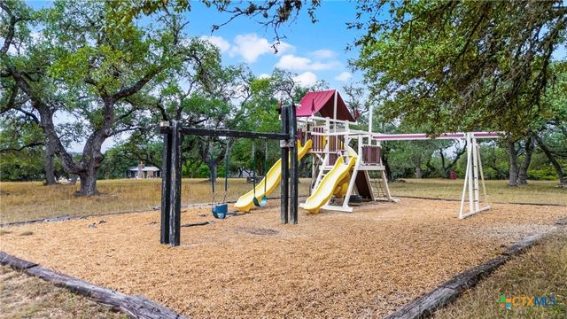 446 W Overlook Drive, Canyon Lake, TX 78133