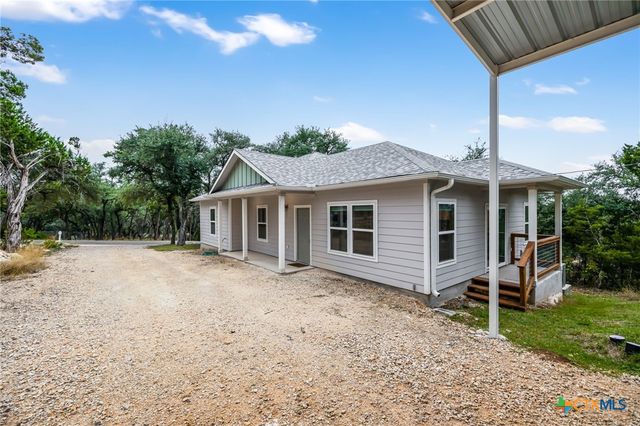 446 W Overlook Drive, Canyon Lake, TX 78133