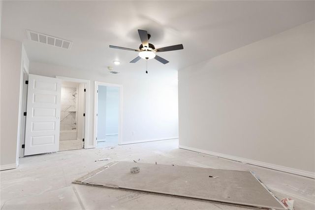 9316 NW 86th Street, Yukon, OK 73099