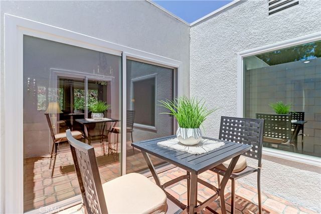 2006 Via Mariposa B, Laguna Woods, CA 92637