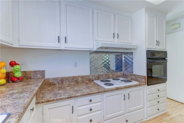 2006 Via Mariposa B, Laguna Woods, CA 92637