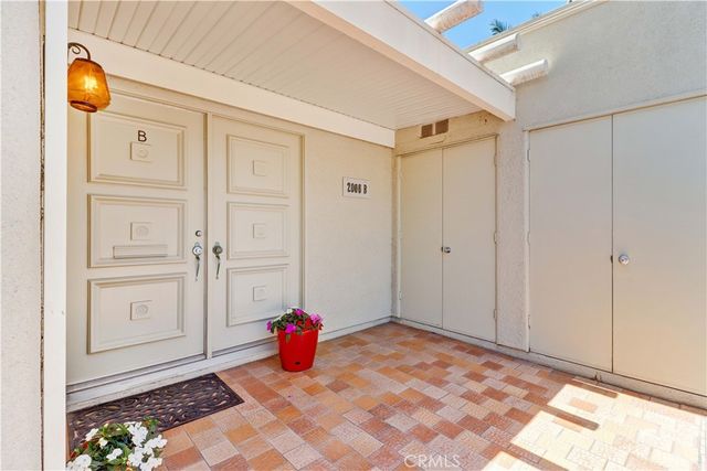 2006 Via Mariposa B, Laguna Woods, CA 92637