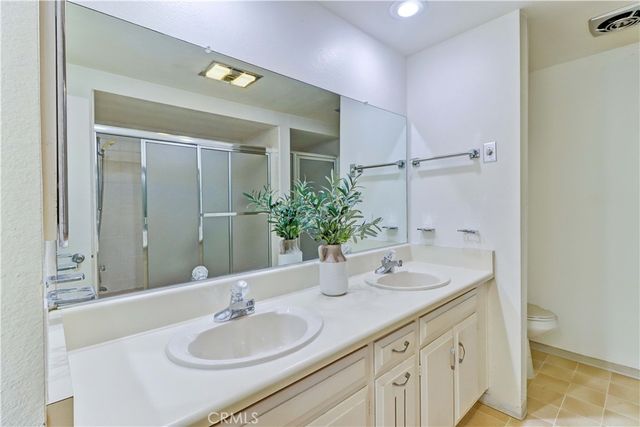 2006 Via Mariposa B, Laguna Woods, CA 92637