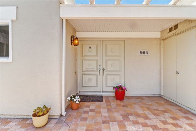 2006 Via Mariposa B, Laguna Woods, CA 92637