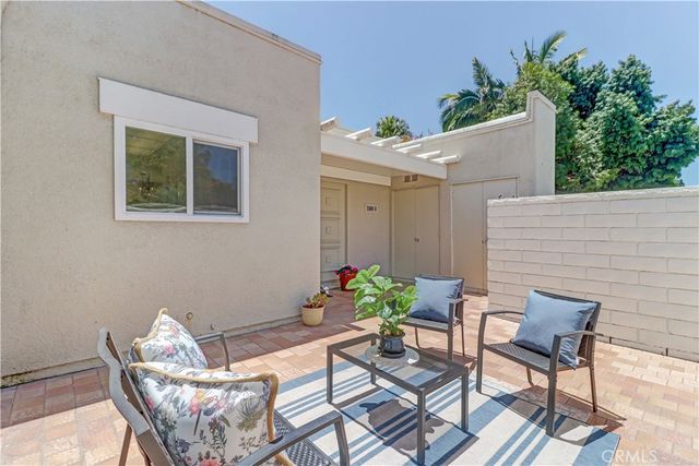 2006 Via Mariposa B, Laguna Woods, CA 92637