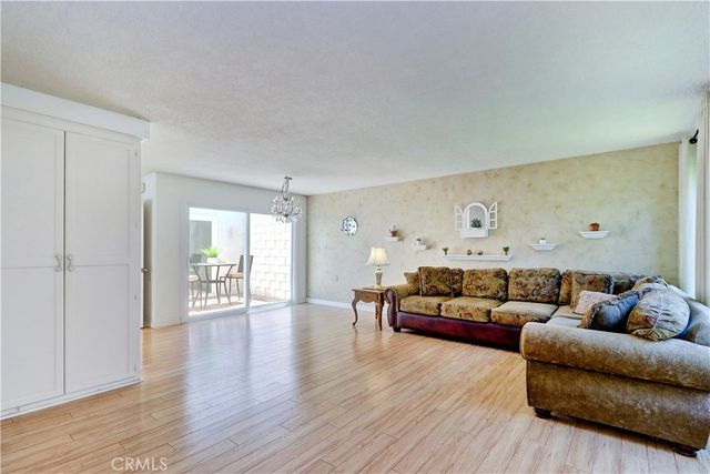 2006 Via Mariposa B, Laguna Woods, CA 92637