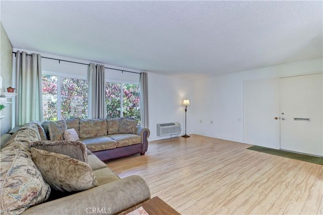2006 Via Mariposa B, Laguna Woods, CA 92637