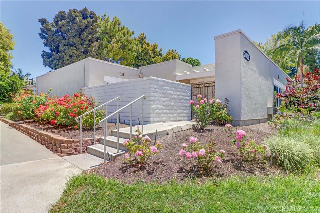 2006 Via Mariposa B, Laguna Woods, CA 92637