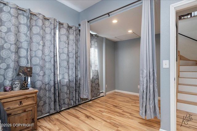 2451 Nugget Loop, Fairbanks, AK 99709