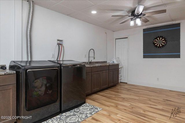 2451 Nugget Loop, Fairbanks, AK 99709