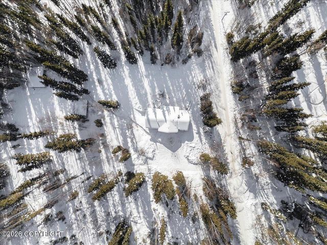 2451 Nugget Loop, Fairbanks, AK 99709