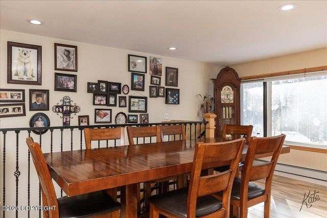 2451 Nugget Loop, Fairbanks, AK 99709