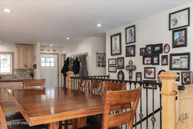 2451 Nugget Loop, Fairbanks, AK 99709