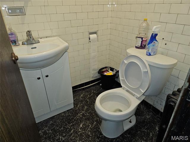 2000-2014 Salisbury Street, St Louis, MO 63107