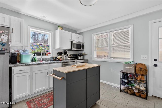 6129 Johnston Road, Guilderland, NY 12159