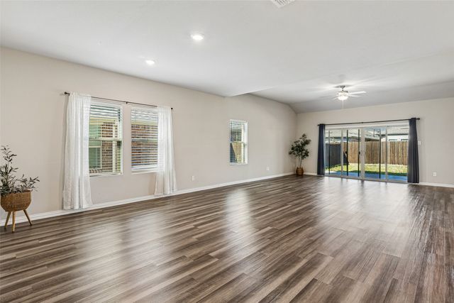 436 Ella Lane, Fate, TX 75087