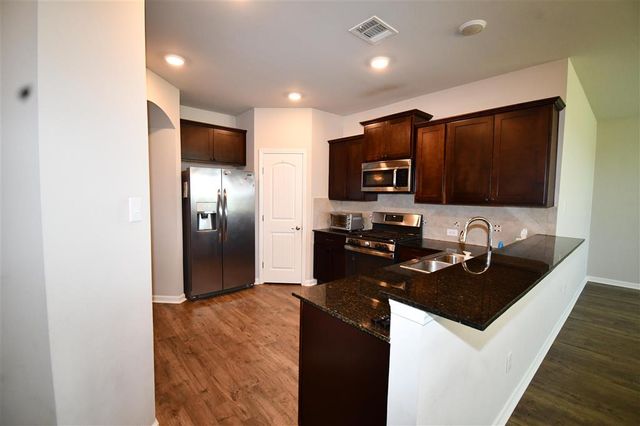 3147 Baywood Avenue, Lake Charles, LA 70607