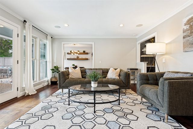 2128 Mcdaniel Circle, Plano, TX 75075