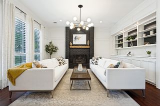 2128 Mcdaniel Circle, Plano, TX 75075