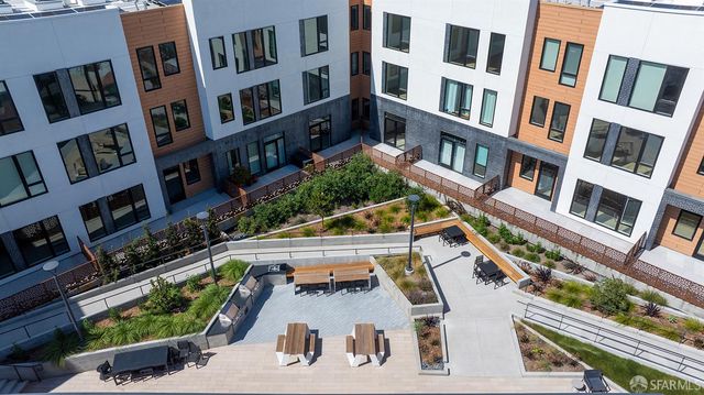 52 Kirkwood Avenue 209, San Francisco, CA 94124