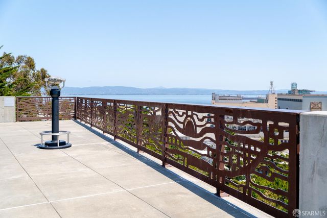 52 Kirkwood Avenue 209, San Francisco, CA 94124