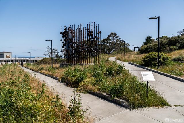 52 Kirkwood Avenue 209, San Francisco, CA 94124