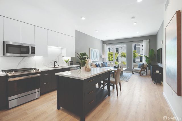 52 Kirkwood Avenue 209, San Francisco, CA 94124