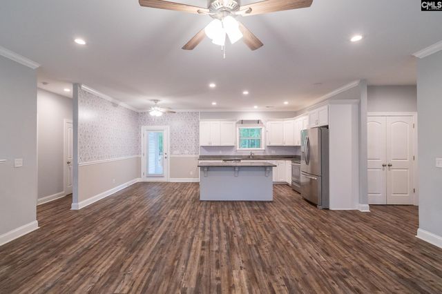 939 Old Stagecoach Road, Camden, SC 29020