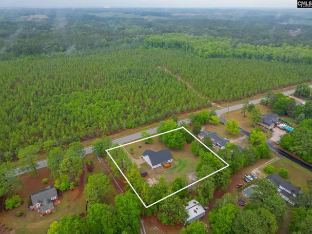 939 Old Stagecoach Road, Camden, SC 29020