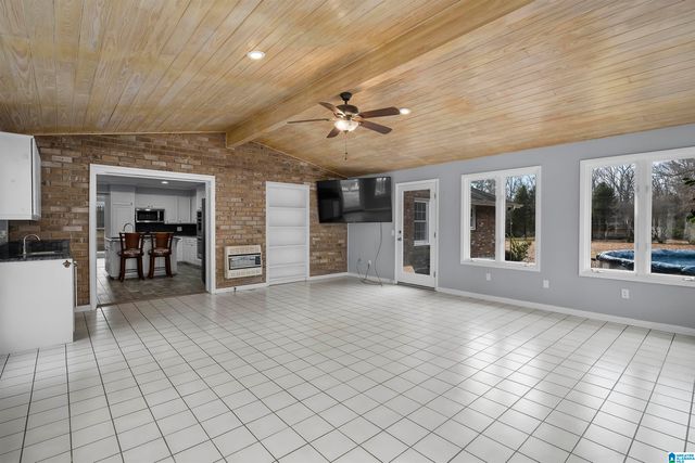 3795 N WALSTON BRIDGE ROAD, Jasper, AL 35504