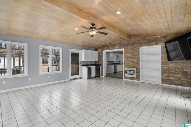 3795 N WALSTON BRIDGE ROAD, Jasper, AL 35504