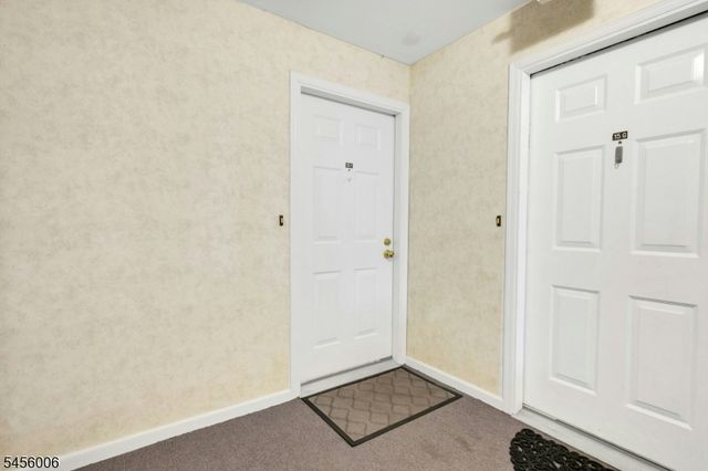15 Kensington Rd F, Chatham Twp., NJ 07928