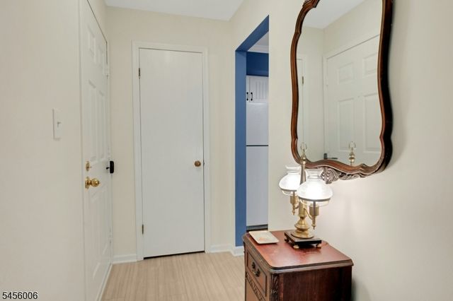 15 Kensington Rd F, Chatham Twp., NJ 07928