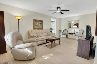 15 Kensington Rd F, Chatham Twp., NJ 07928