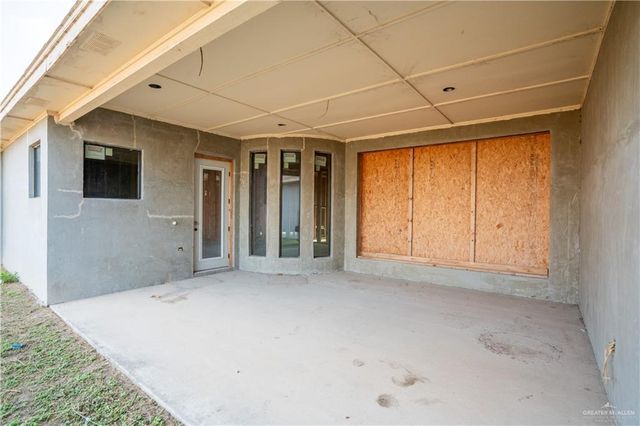 321 Eagle Street, Sullivan City, TX 78595