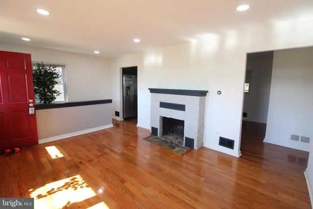 4009 TANEY AVE, Alexandria, VA 22304