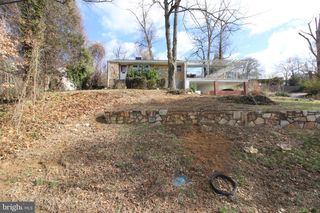 4009 TANEY AVE, Alexandria, VA 22304