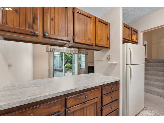 14807 Sw 106TH Ave, Portland, OR 97224