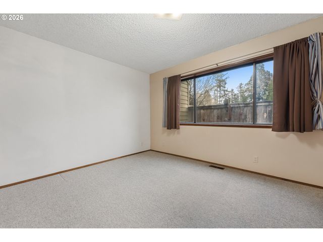 14807 Sw 106TH Ave, Portland, OR 97224