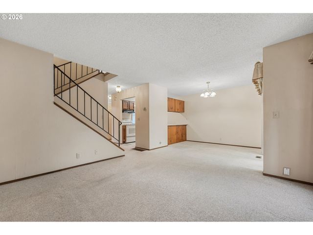 14807 Sw 106TH Ave, Portland, OR 97224