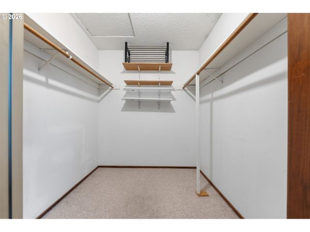 14807 Sw 106TH Ave, Portland, OR 97224