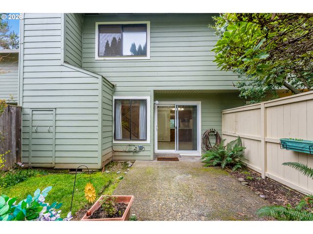 14807 Sw 106TH Ave, Portland, OR 97224